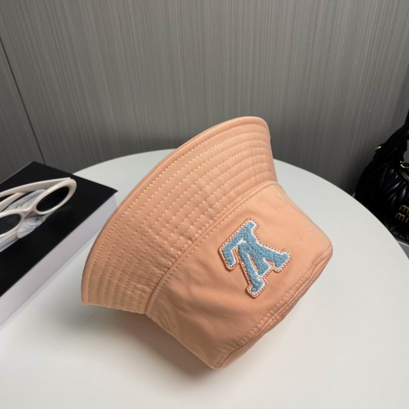 LV hat dx (35)